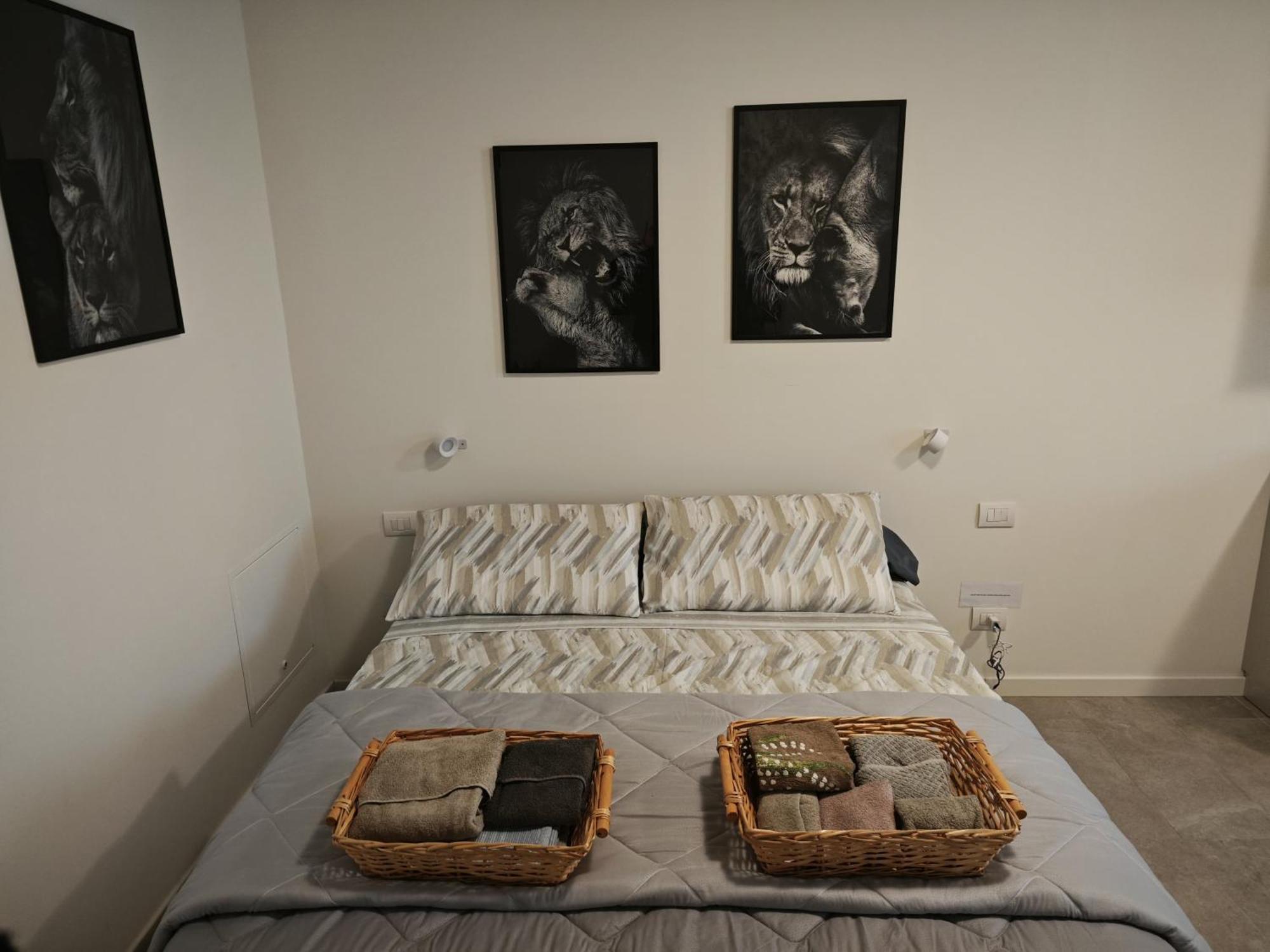 Miriam Apartment Bergamo Bagian luar foto