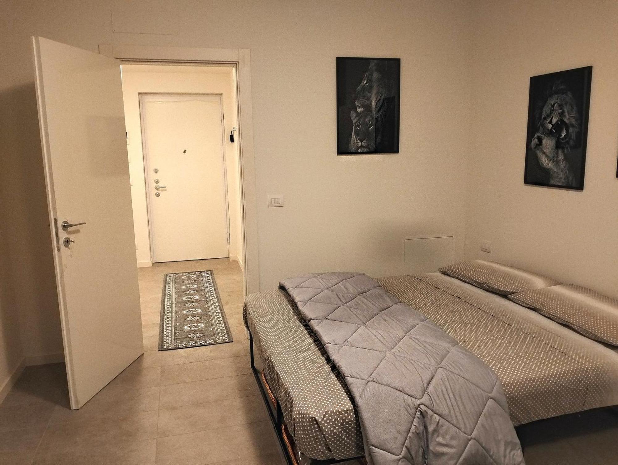 Miriam Apartment Bergamo Bagian luar foto